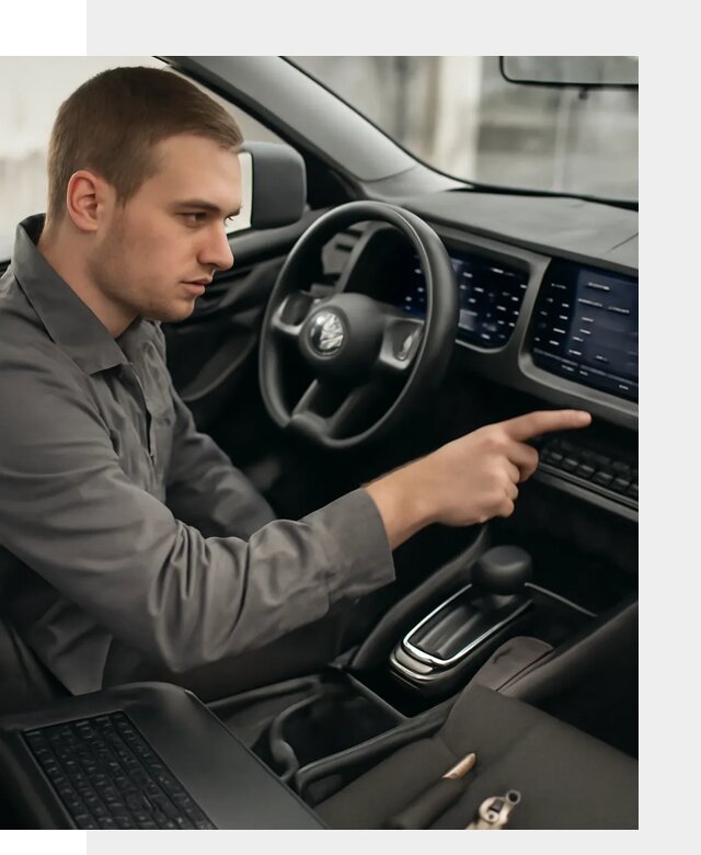Русификация автомобиля Nissan N7 под ключ в Полевской официально